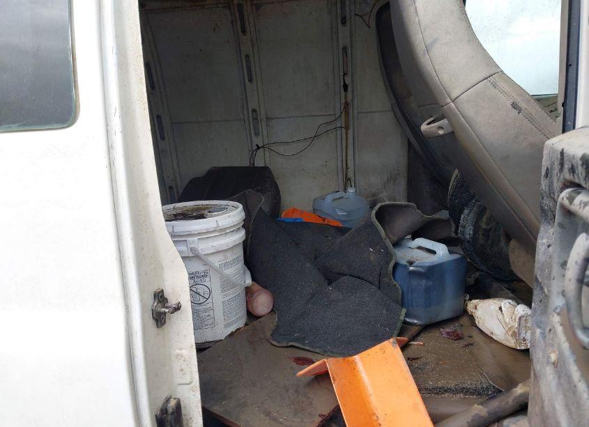 Photo 8 of 2000 Gmc Savana STANDARD (VIN 1GTHG39R4Y1231667)