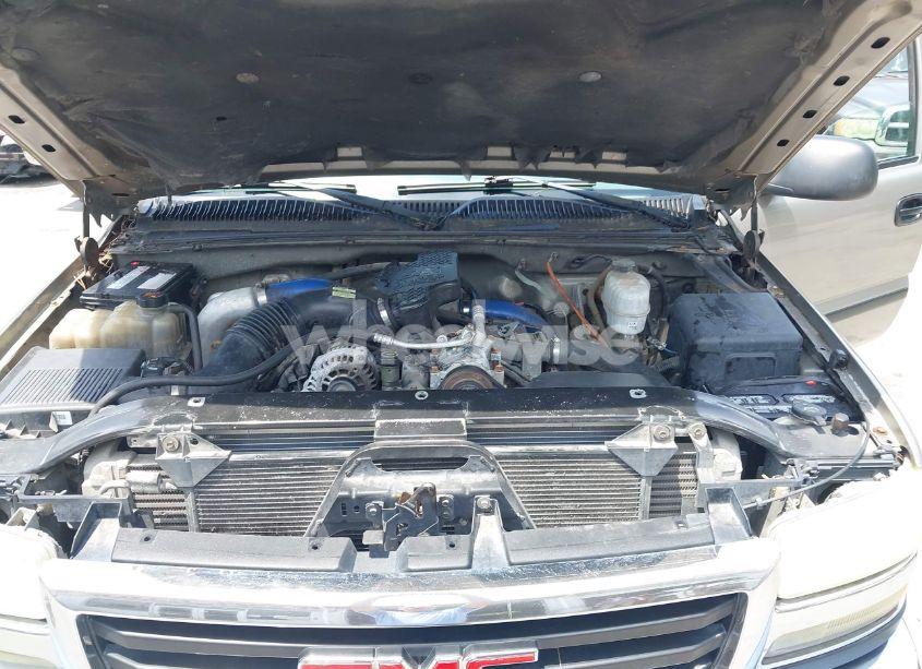 Photo 10 of 2003 Gmc Sierra K2500 HD (VIN 1GTHK23103F130049)