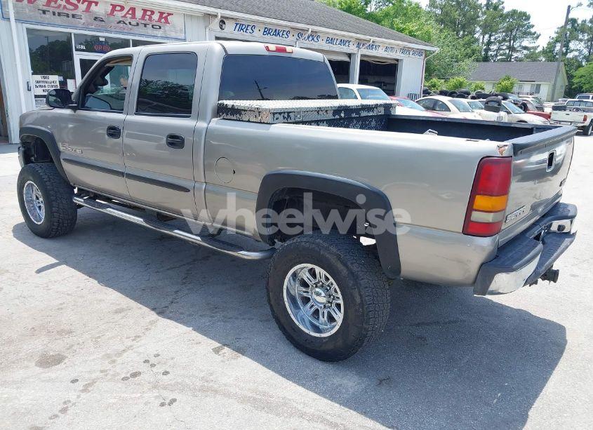 Photo 3 of 2003 Gmc Sierra K2500 HD (VIN 1GTHK23103F130049)