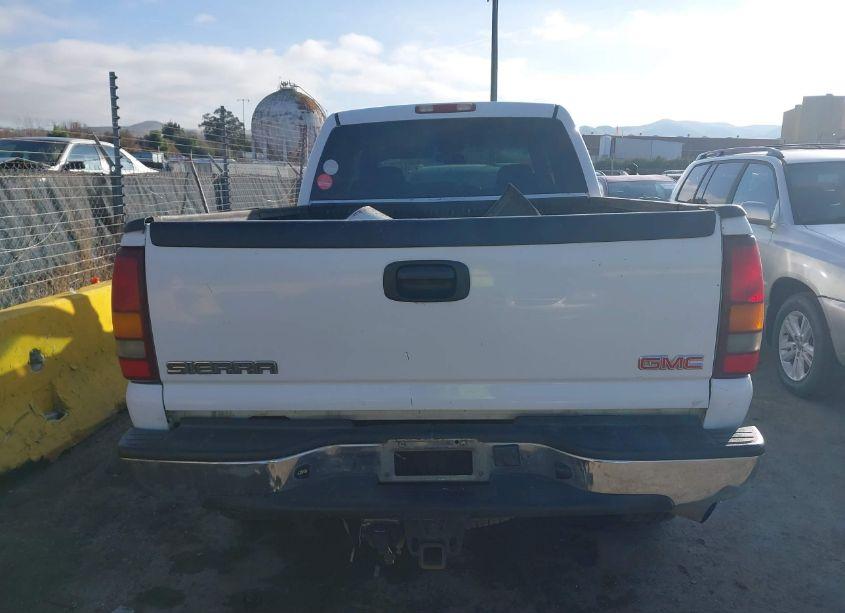 Photo 17 of 2003 Gmc Sierra 2500HD SLE (VIN 1GTHK23153F257007)