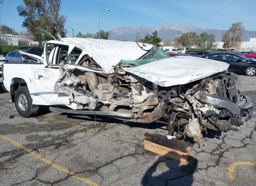 2004 Gmc Sierra 2500HD SLT (VIN 1GTHK23224F183264) main photo