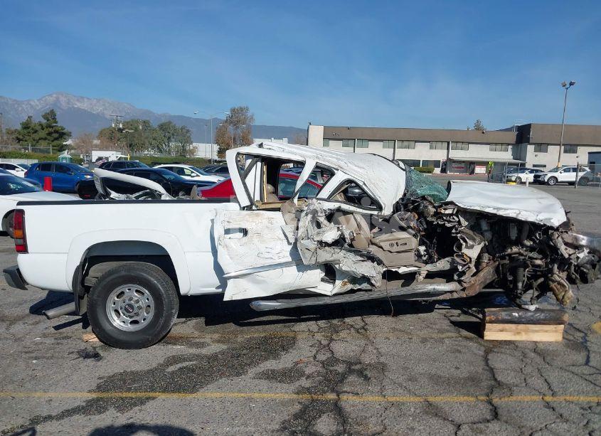 Photo 12 of 2004 Gmc Sierra 2500HD SLT (VIN 1GTHK23224F183264)