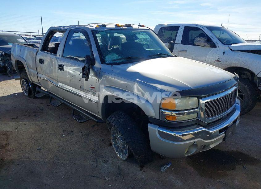 2005 Gmc Sierra 2500HD SLT (VIN 1GTHK23245F872823) main photo