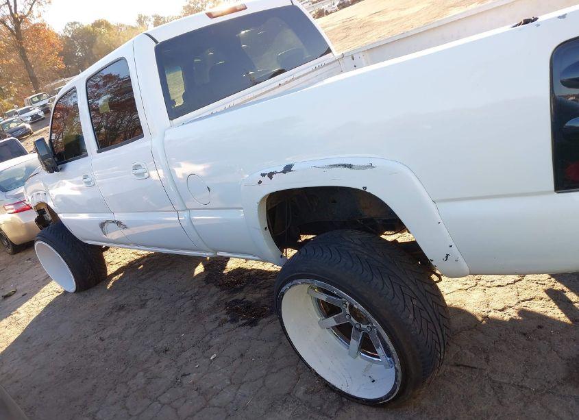 Photo 14 of 2005 Gmc Sierra 2500HD SLT (VIN 1GTHK23285F964310)