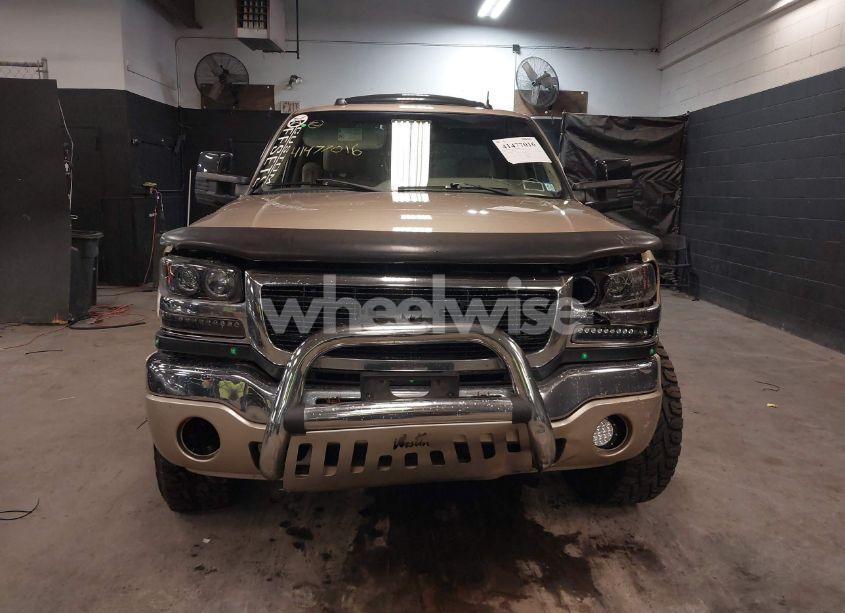 Photo 13 of 2005 Gmc Sierra 2500HD SLT (VIN 1GTHK23295F930747)