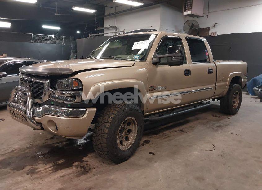 Photo 2 of 2005 Gmc Sierra 2500HD SLT (VIN 1GTHK23295F930747)