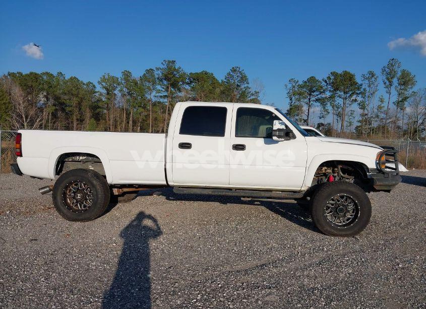 Photo 13 of 2004 Gmc Sierra 2500HD SLE (VIN 1GTHK232X4F267509)