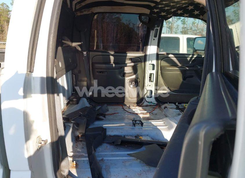 Photo 8 of 2004 Gmc Sierra 2500HD SLE (VIN 1GTHK232X4F267509)