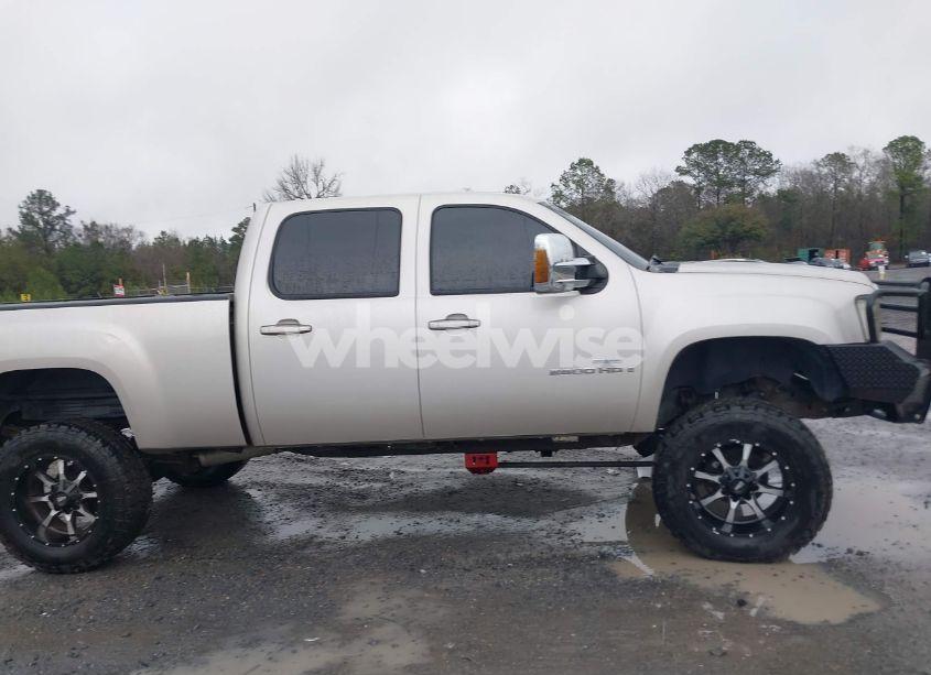 Photo 13 of 2008 Gmc Sierra 2500HD SLT (VIN 1GTHK23658F132706)