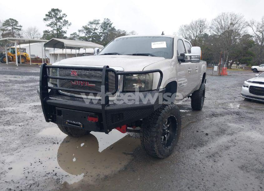 Photo 2 of 2008 Gmc Sierra 2500HD SLT (VIN 1GTHK23658F132706)