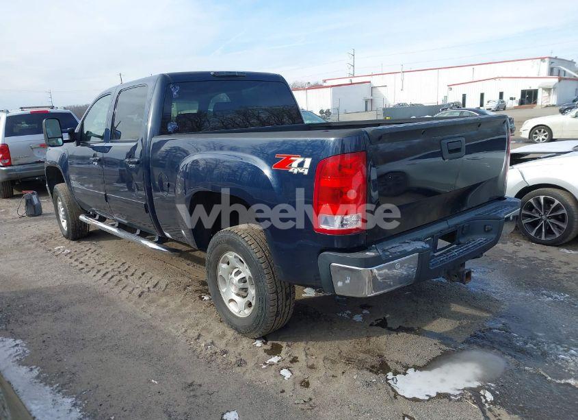 Photo 3 of 2008 Gmc Sierra 2500HD SLT (VIN 1GTHK236X8F160159)