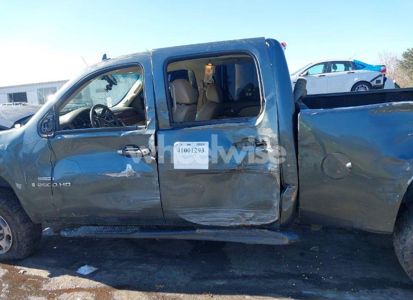 Photo 14 of 2008 Gmc Sierra 2500HD SLT (VIN 1GTHK236X8F160839)