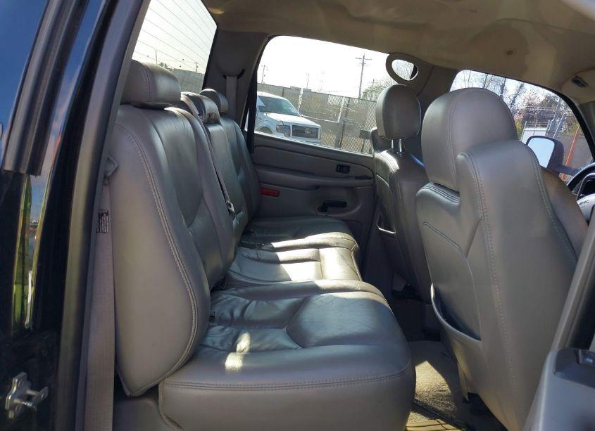 Photo 8 of 2007 Gmc Sierra 2500HD CLASSIC SLT (VIN 1GTHK23D27F183108)