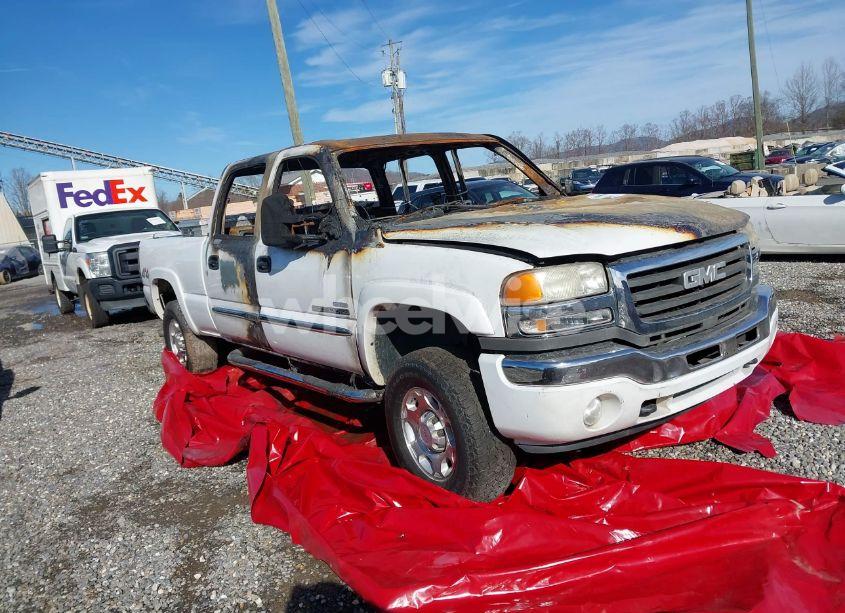 2007 Gmc Sierra 2500HD CLASSIC SLE1 (VIN 1GTHK23D37F108563) main photo
