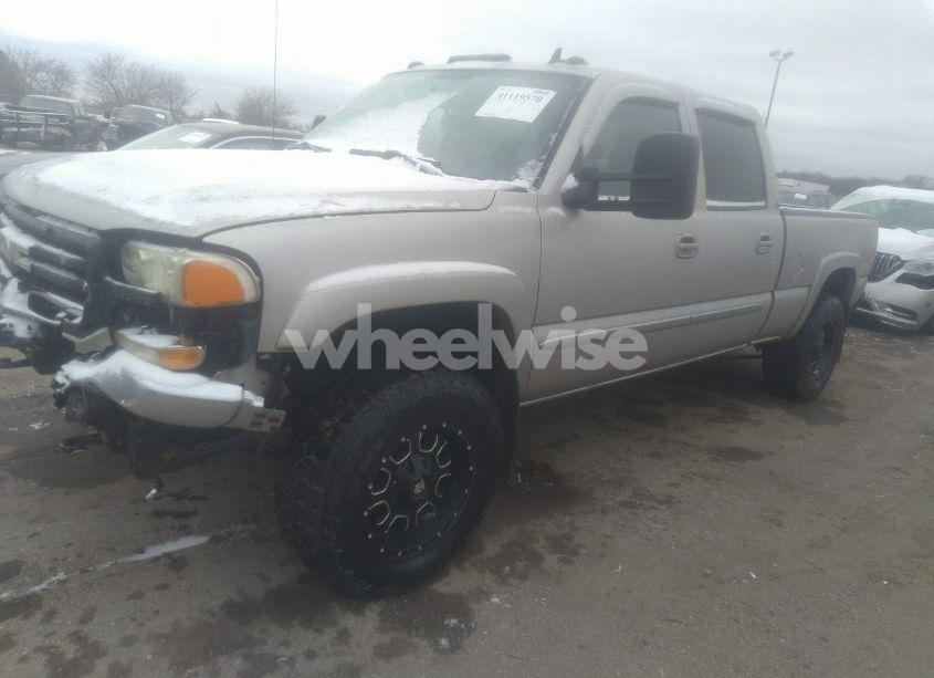 Photo 2 of 2007 Gmc Sierra 2500HD CLASSIC SLT (VIN 1GTHK23D47F177357)