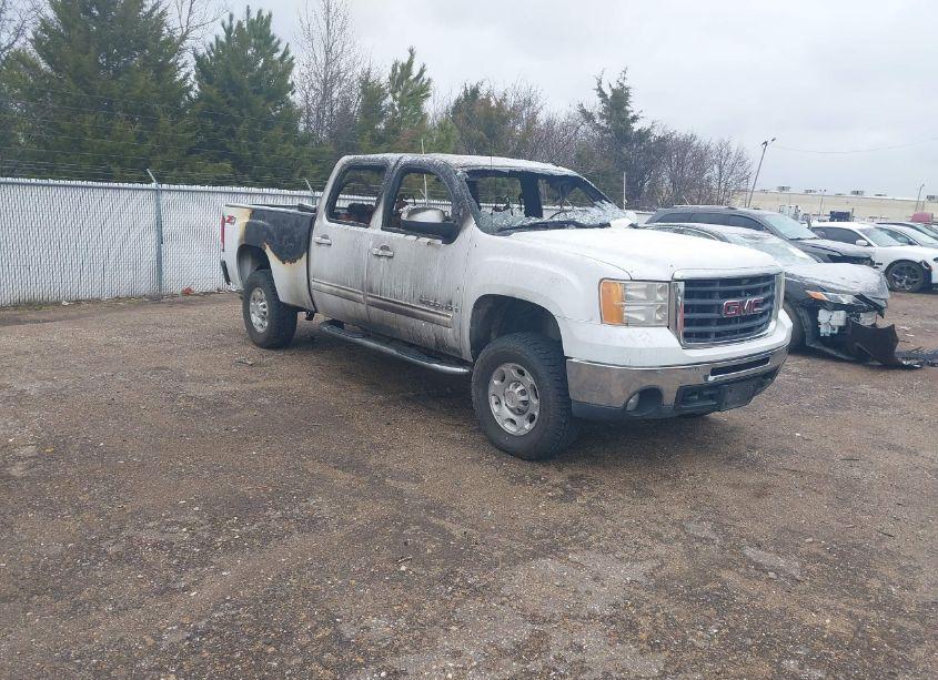 2007 Gmc Sierra 2500HD SLT (VIN 1GTHK23K27F547686) main photo
