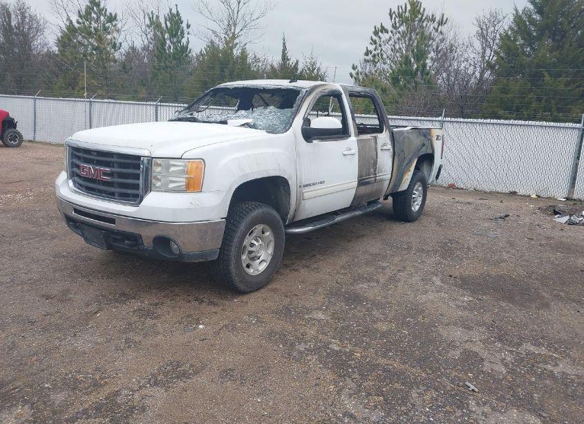 Photo 2 of 2007 Gmc Sierra 2500HD SLT (VIN 1GTHK23K27F547686)