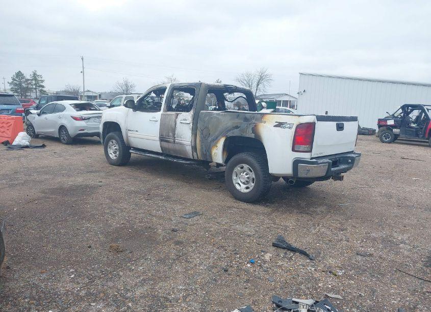 Photo 3 of 2007 Gmc Sierra 2500HD SLT (VIN 1GTHK23K27F547686)