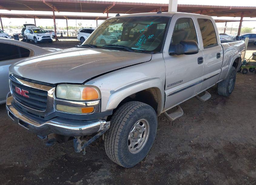 Photo 2 of 2005 Gmc Sierra 2500HD SLT (VIN 1GTHK23U25F806630)