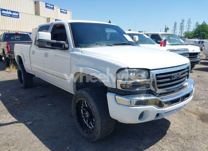 2006 Gmc Sierra 2500HD SLE1 (VIN 1GTHK23U26F269713) main photo