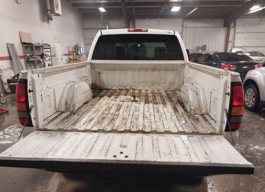Photo 17 of 2006 Gmc Sierra 2500HD SLT (VIN 1GTHK23U46F127363)