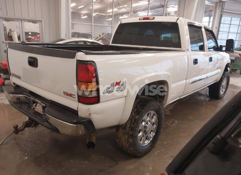 Photo 4 of 2006 Gmc Sierra 2500HD SLE1 (VIN 1GTHK23UX6F143230)