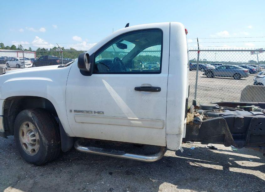 Photo 14 of 2007 Gmc Sierra 2500HD SLE1 (VIN 1GTHK24K77E573091)