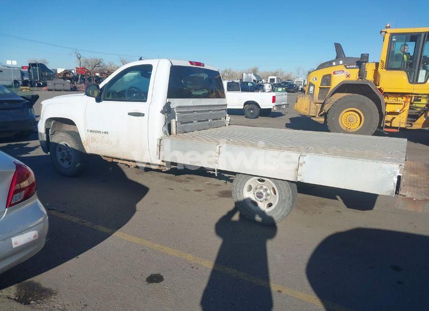 Photo 3 of 2007 Gmc Sierra 2500HD WORK TRUCK (VIN 1GTHK24K77E600581)