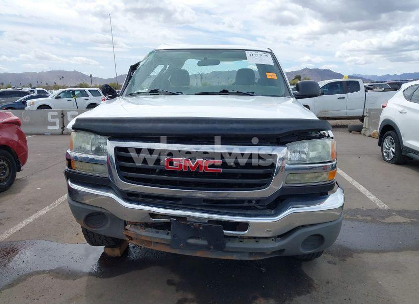 Photo 6 of 2004 Gmc Sierra 2500HD (VIN 1GTHK24U34E337860)