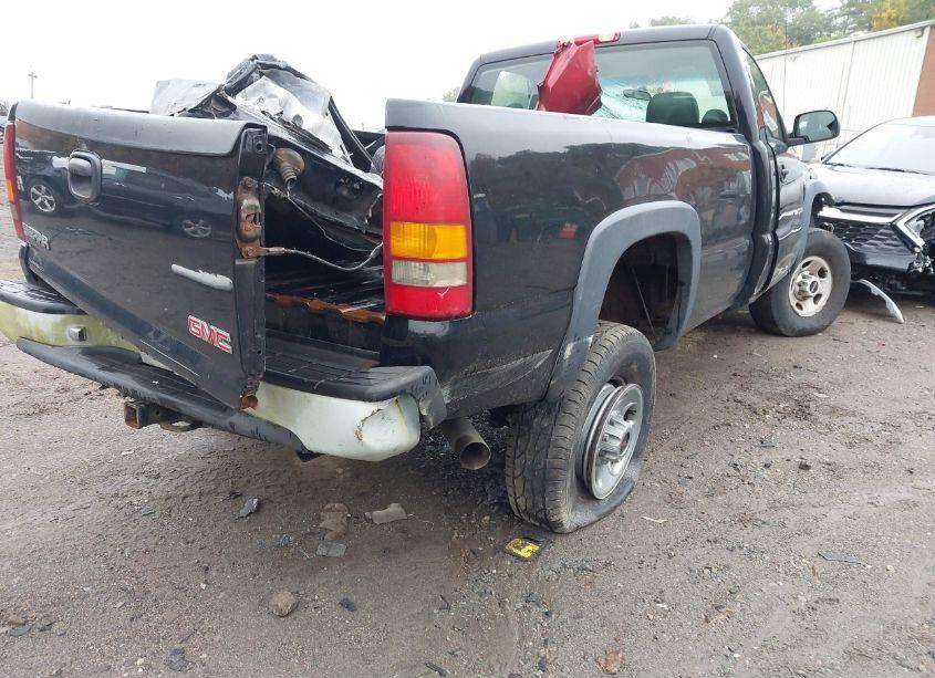 Photo 4 of 2003 Gmc Sierra 2500HD WORK TRUCK (VIN 1GTHK24U63E344624)