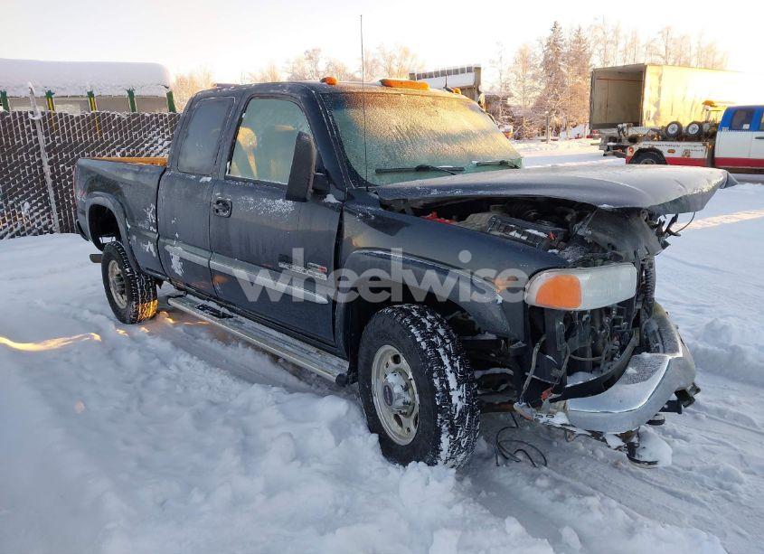 2003 Gmc Sierra 2500HD SLT (VIN 1GTHK29103E282233) main photo