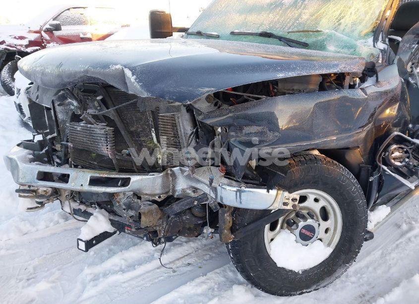 Photo 6 of 2003 Gmc Sierra 2500HD SLT (VIN 1GTHK29103E282233)