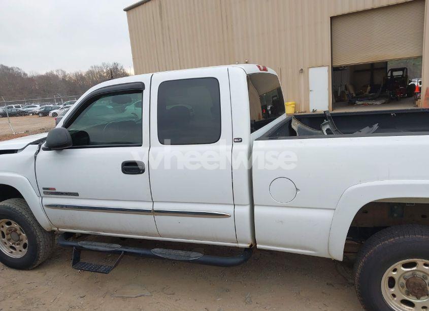 Photo 15 of 2003 Gmc Sierra 2500HD SLT (VIN 1GTHK29163E124172)