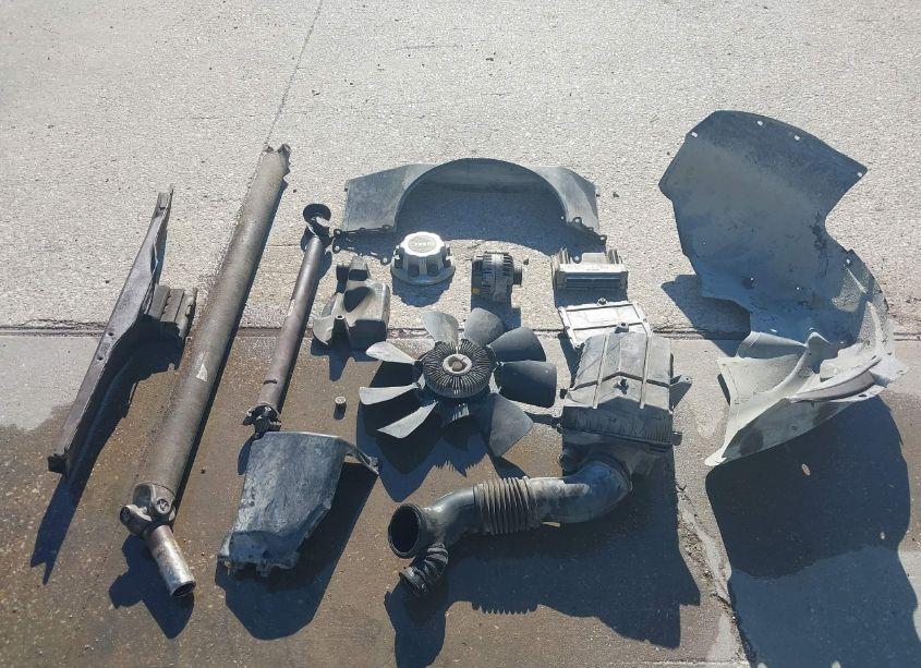 Photo 12 of 2002 Gmc Sierra 2500HD SL/SLE/STANDARD (VIN 1GTHK29172E181298)