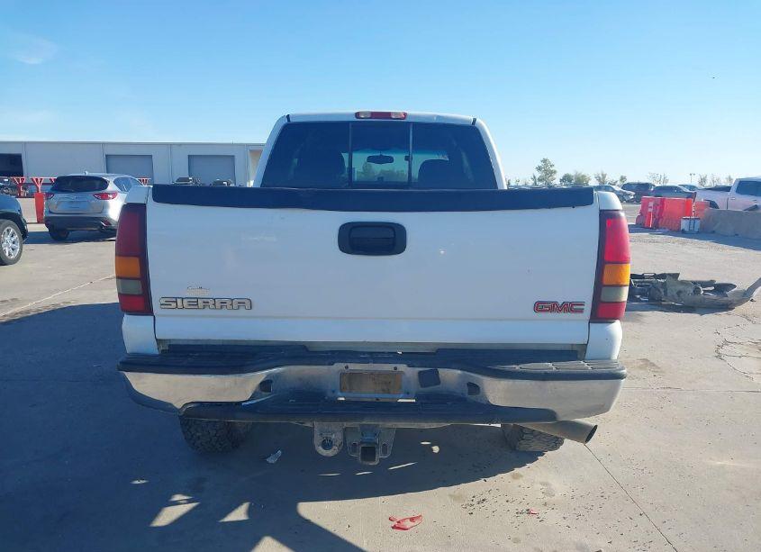 Photo 17 of 2002 Gmc Sierra 2500HD SL/SLE/STANDARD (VIN 1GTHK29172E181298)