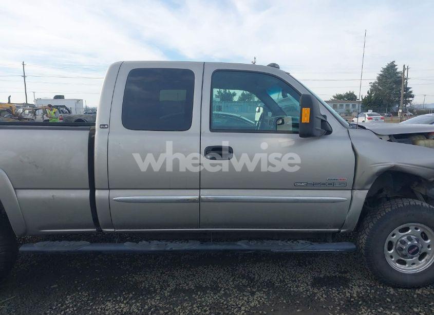 Photo 13 of 2003 Gmc Sierra K2500 HEAVY DUTY (VIN 1GTHK29173E163157)