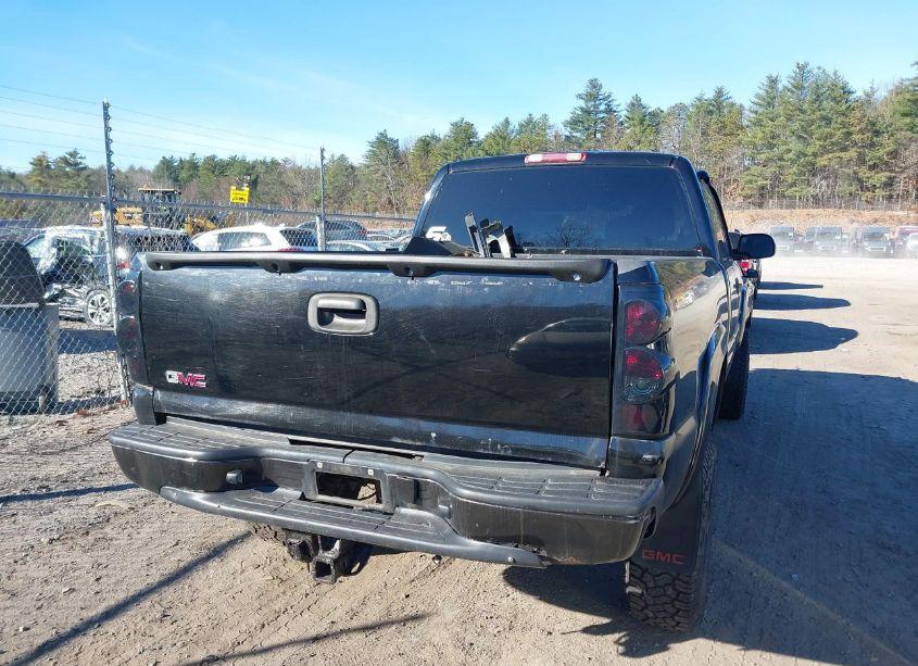 Photo 17 of 2003 Gmc Sierra 2500HD SLT (VIN 1GTHK29173E318631)