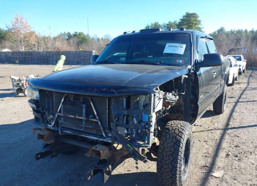 Photo 2 of 2003 Gmc Sierra 2500HD SLT (VIN 1GTHK29173E318631)