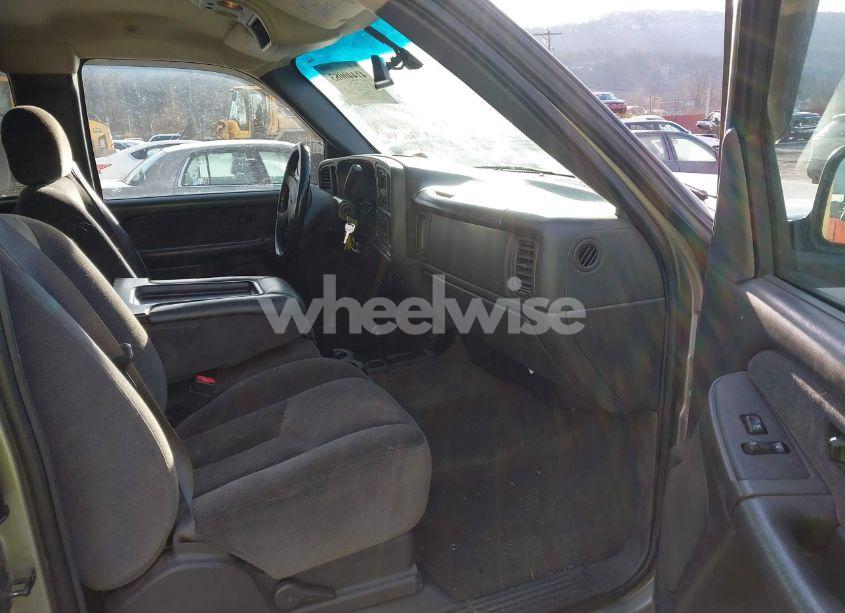 Photo 5 of 2003 Gmc Sierra 2500HD SLE (VIN 1GTHK29183E143189)