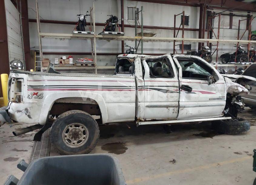 Photo 13 of 2004 Gmc Sierra 2500HD SLE (VIN 1GTHK29204E376140)