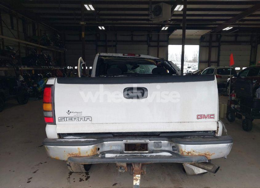 Photo 16 of 2004 Gmc Sierra 2500HD SLE (VIN 1GTHK29204E376140)