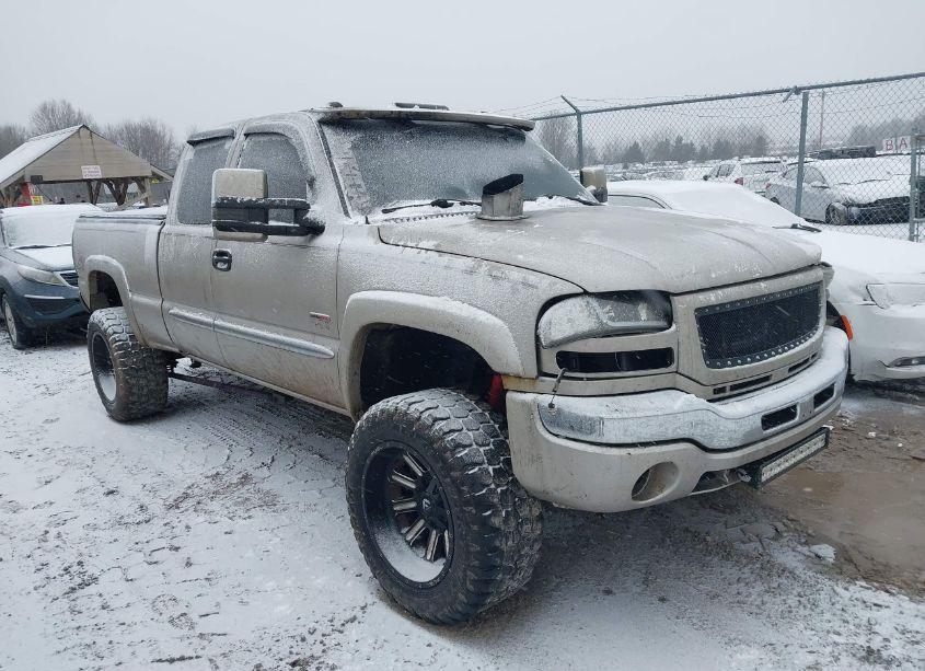 2005 Gmc Sierra 2500HD SLE (VIN 1GTHK29265E172914) main photo