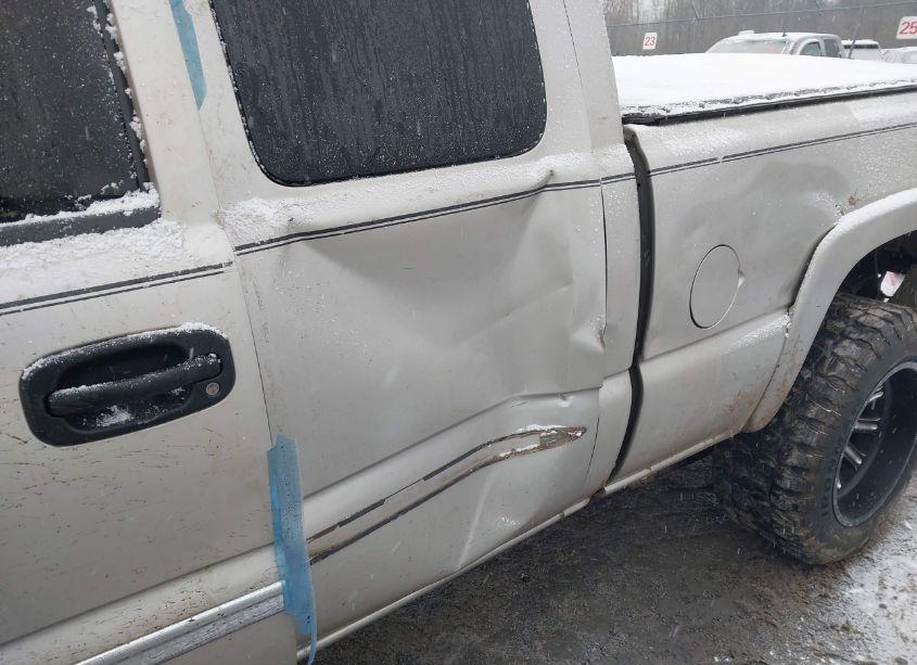 Photo 17 of 2005 Gmc Sierra 2500HD SLE (VIN 1GTHK29265E172914)