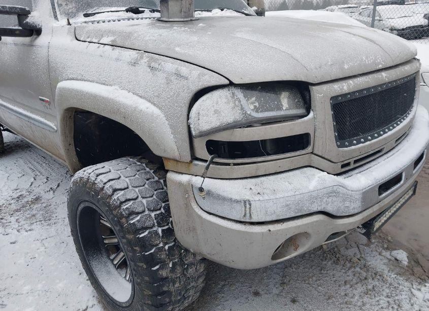Photo 19 of 2005 Gmc Sierra 2500HD SLE (VIN 1GTHK29265E172914)