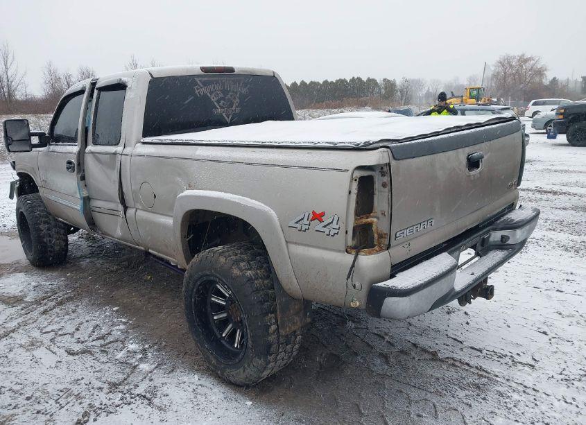 Photo 3 of 2005 Gmc Sierra 2500HD SLE (VIN 1GTHK29265E172914)