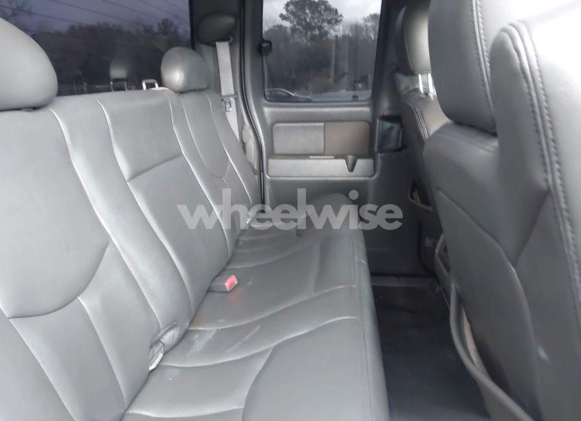 Photo 8 of 2007 Gmc Sierra 2500HD CLASSIC SLT (VIN 1GTHK29D47E186976)