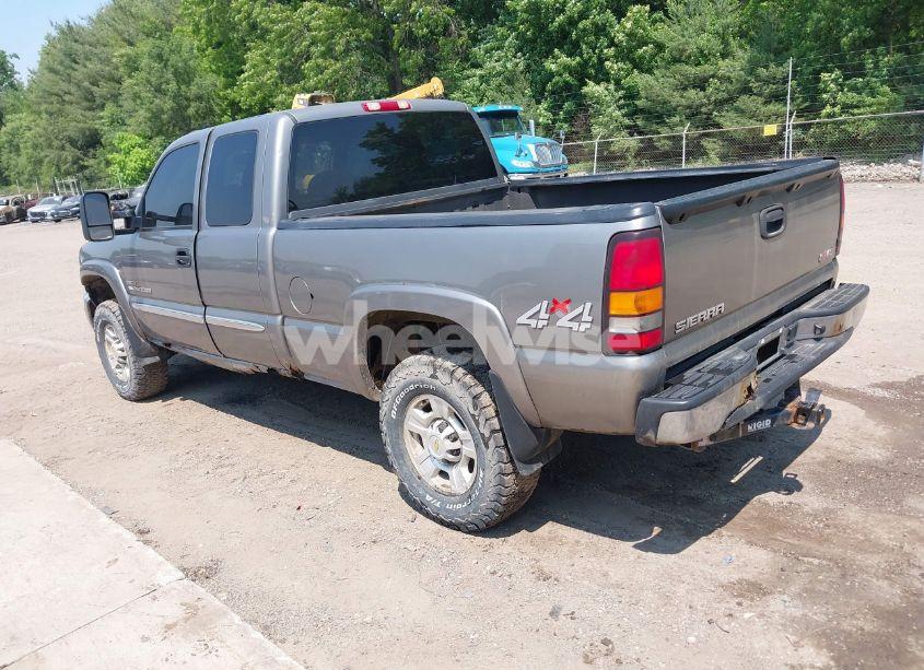 Photo 3 of 2007 Gmc Sierra 2500HD CLASSIC SLT (VIN 1GTHK29D77E161912)