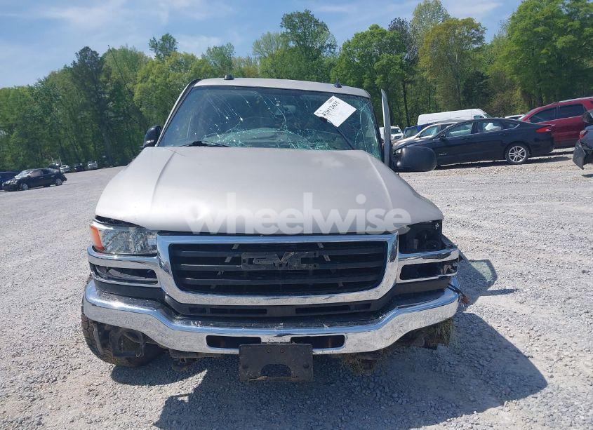 Photo 11 of 2004 Gmc Sierra 2500HD SLT (VIN 1GTHK29G84E401555)