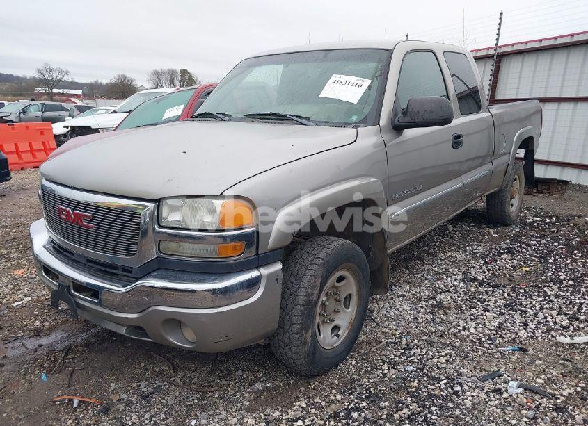 Photo 2 of 2003 Gmc Sierra 2500HD SLE (VIN 1GTHK29U03E187357)