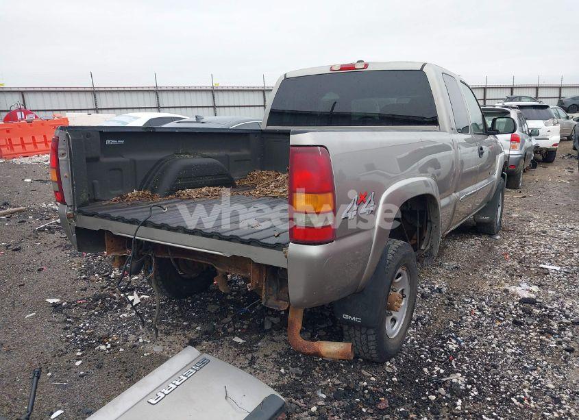 Photo 4 of 2003 Gmc Sierra 2500HD SLE (VIN 1GTHK29U03E187357)